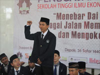 Employee International Class Program STIE Hidayatullah Depok Nomor 3